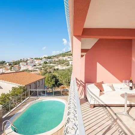Feriehus Solaris - Private Pool *